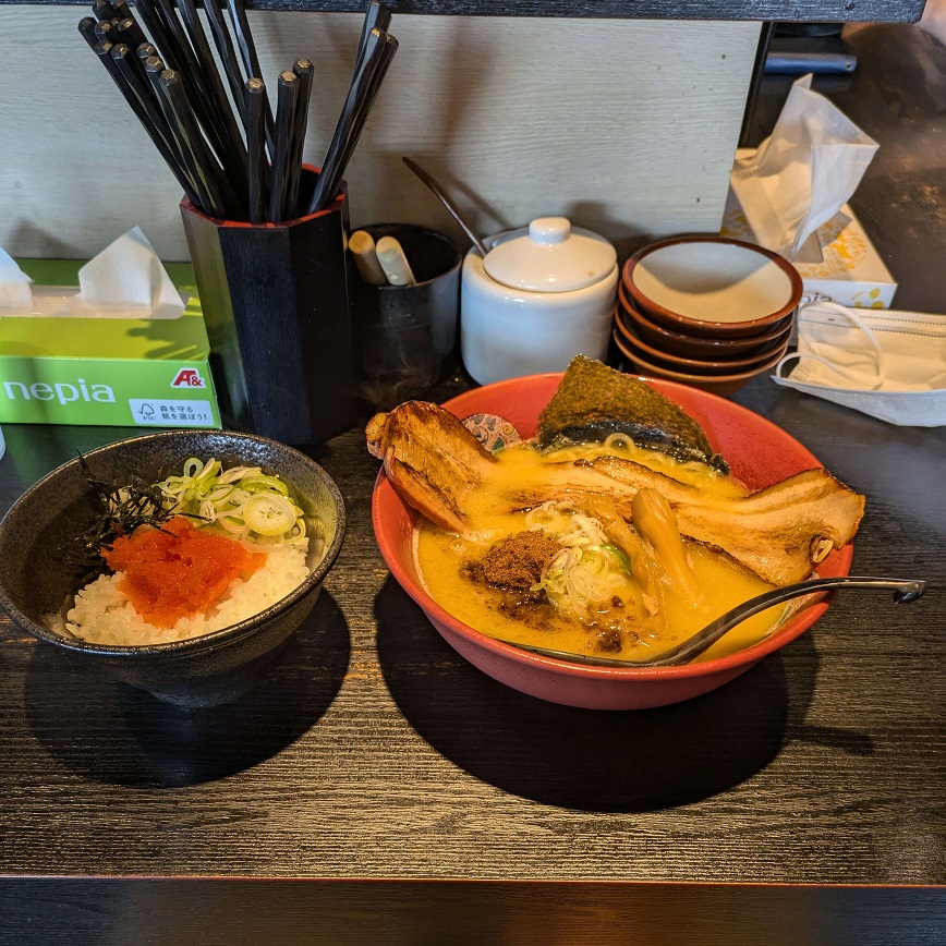 どでかチャーシューかつおと明太子飯のセット